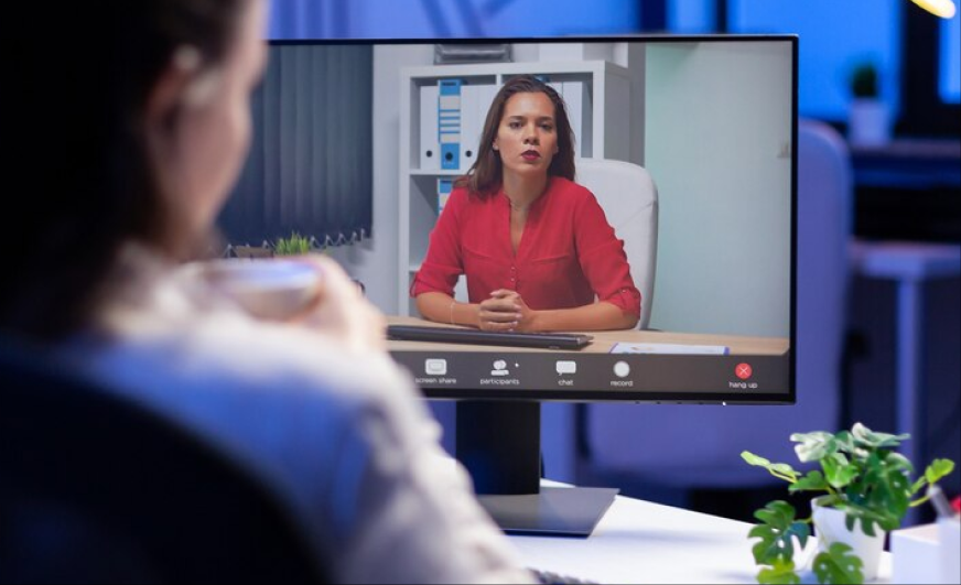 Azure Files architecture showing on-prem cache and cloud sync